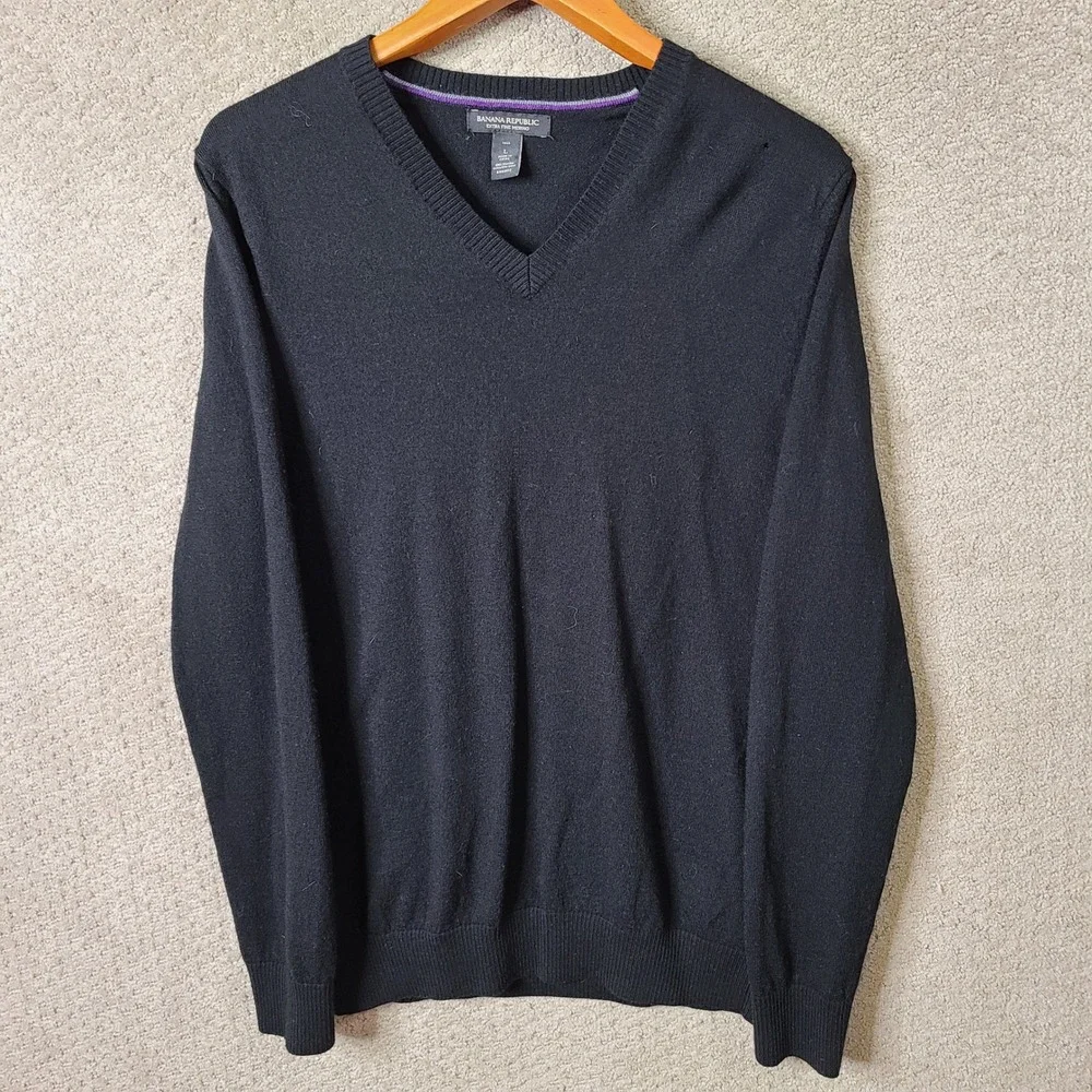 Banana Republic Sweater Mens L Tall Black V Neck Merino Wool Long Sleeve Casual